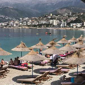  Hotel Emily's Albania