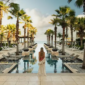 Resort Breathless Riviera Cancun & Spa